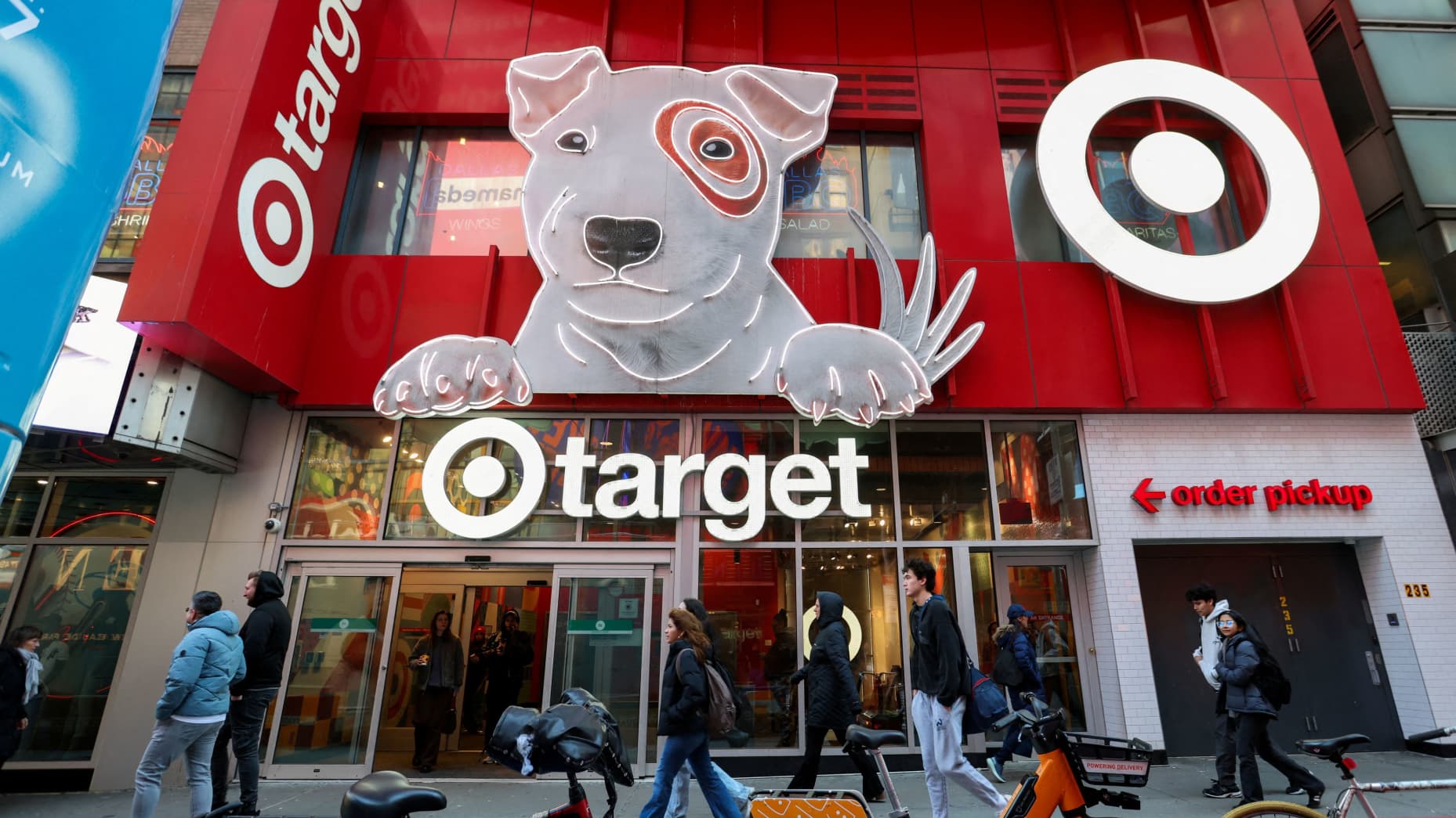 Target pursues a comeback as its new CEO faces skeptical investors and wary customers