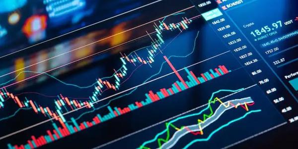 Bitcoin Holds Near $58.5K as Saxony Liquidates Over $600M in BTC